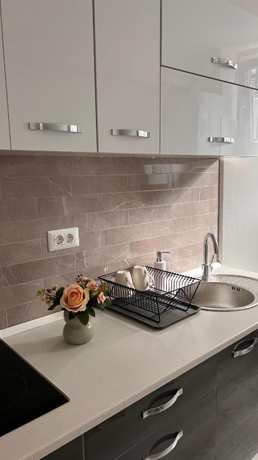 Cotroceni Studio Apartment บูคาเรสต์ ภายนอก รูปภาพ
