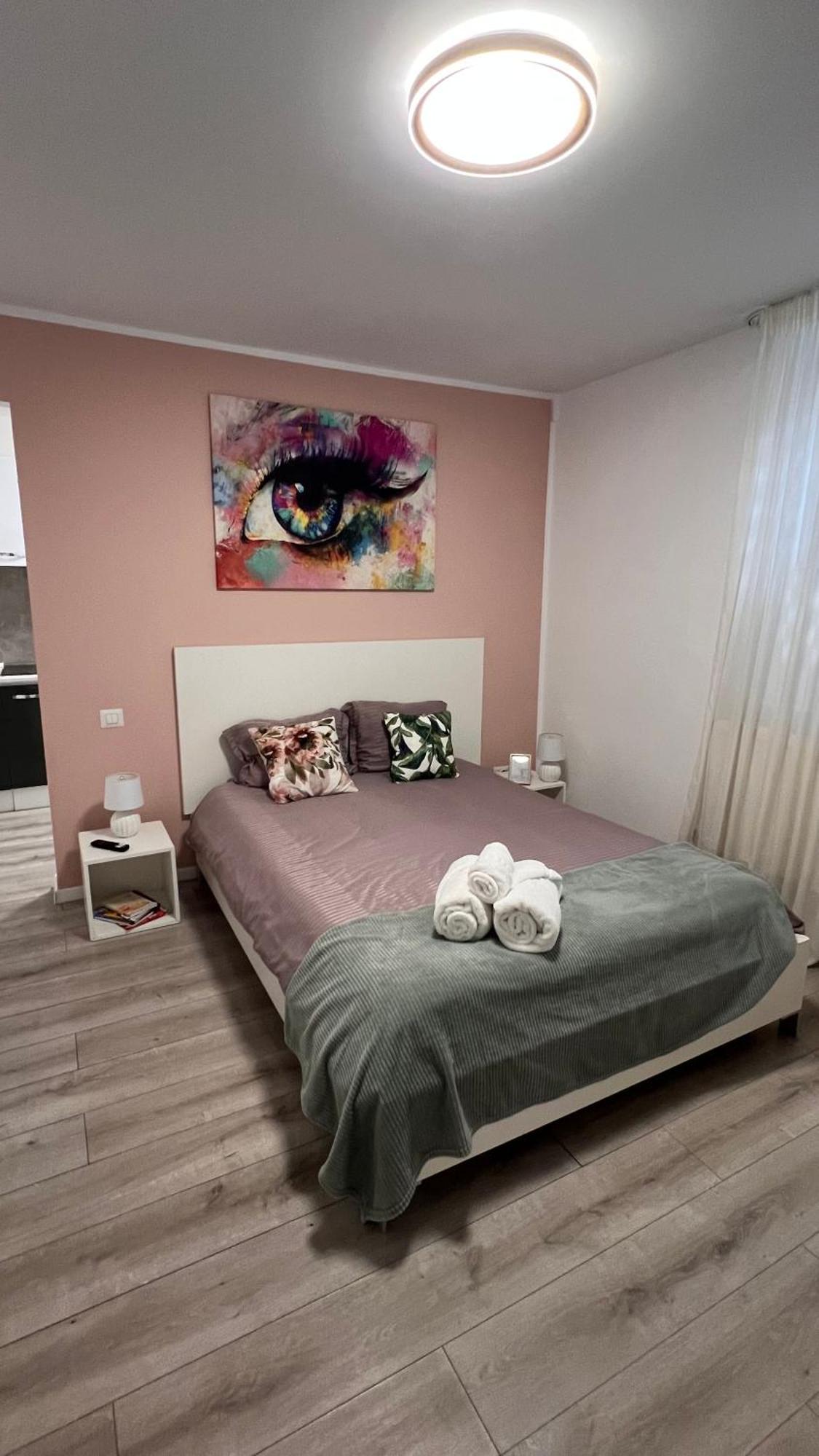 Cotroceni Studio Apartment บูคาเรสต์ ภายนอก รูปภาพ